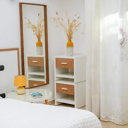 Ideal Guest house *